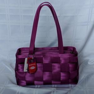 Harveys Large Satchel, Magenta seatbelt bag